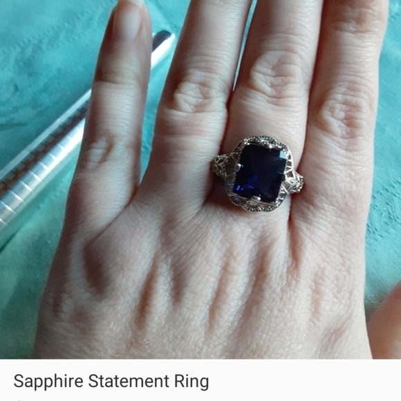 Stunning Sapphire Statement Ring - Picture 5 of 7